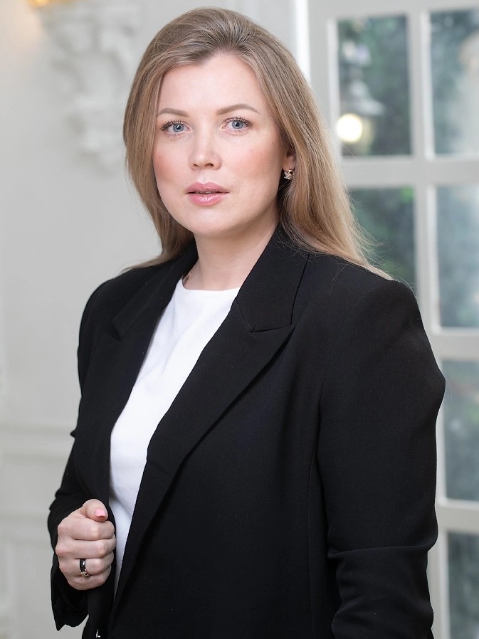 Бондаренко Елена Леонидовна.